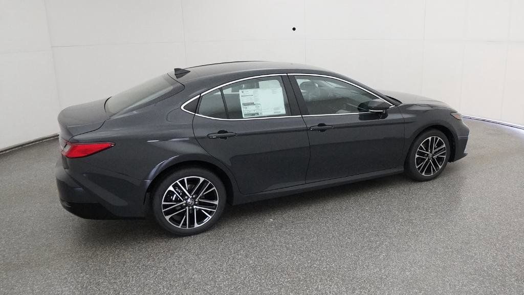 Thumbnail: 2026 Toyota Camry - 3