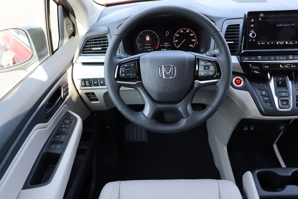 Thumbnail: 2026 Honda Odyssey - 19