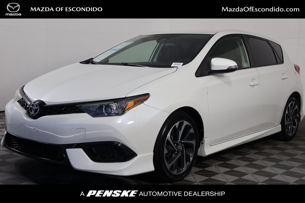 2017 Toyota Corolla iM Base -
                  Escondido, CA