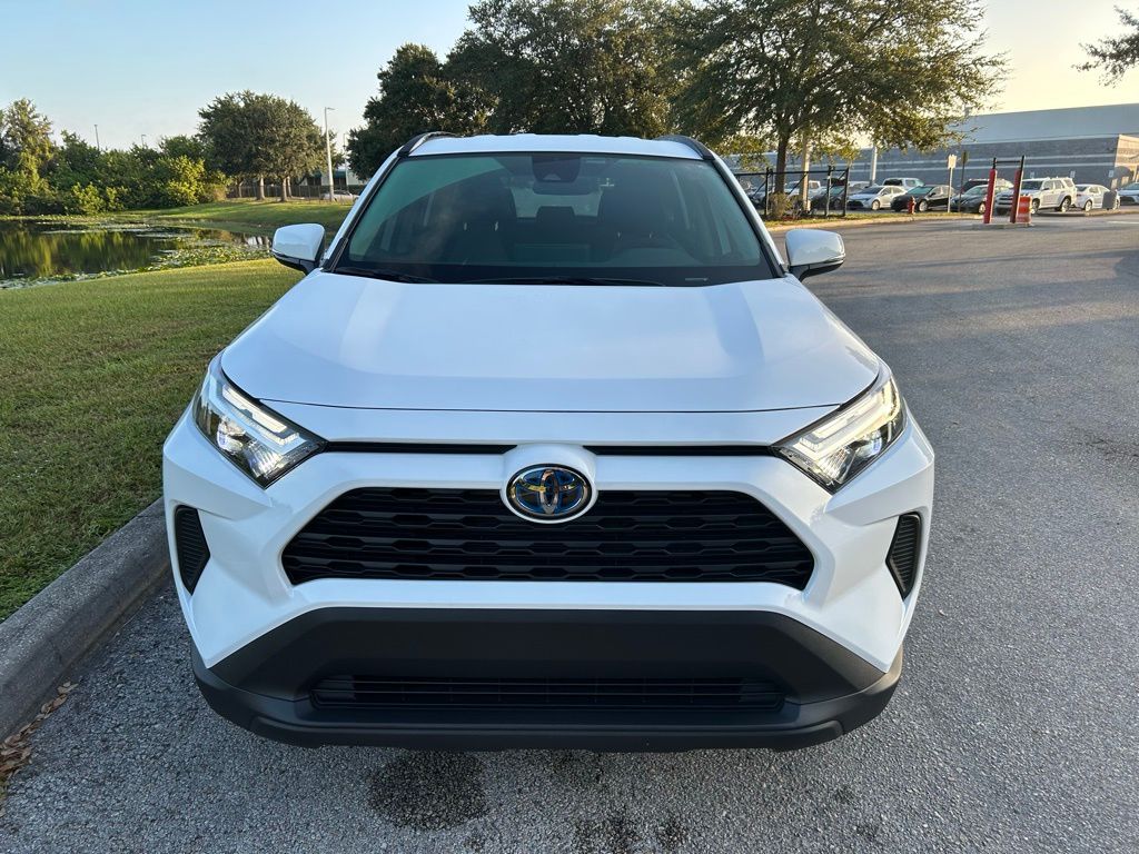 Thumbnail: 2024 Toyota RAV4 - 8