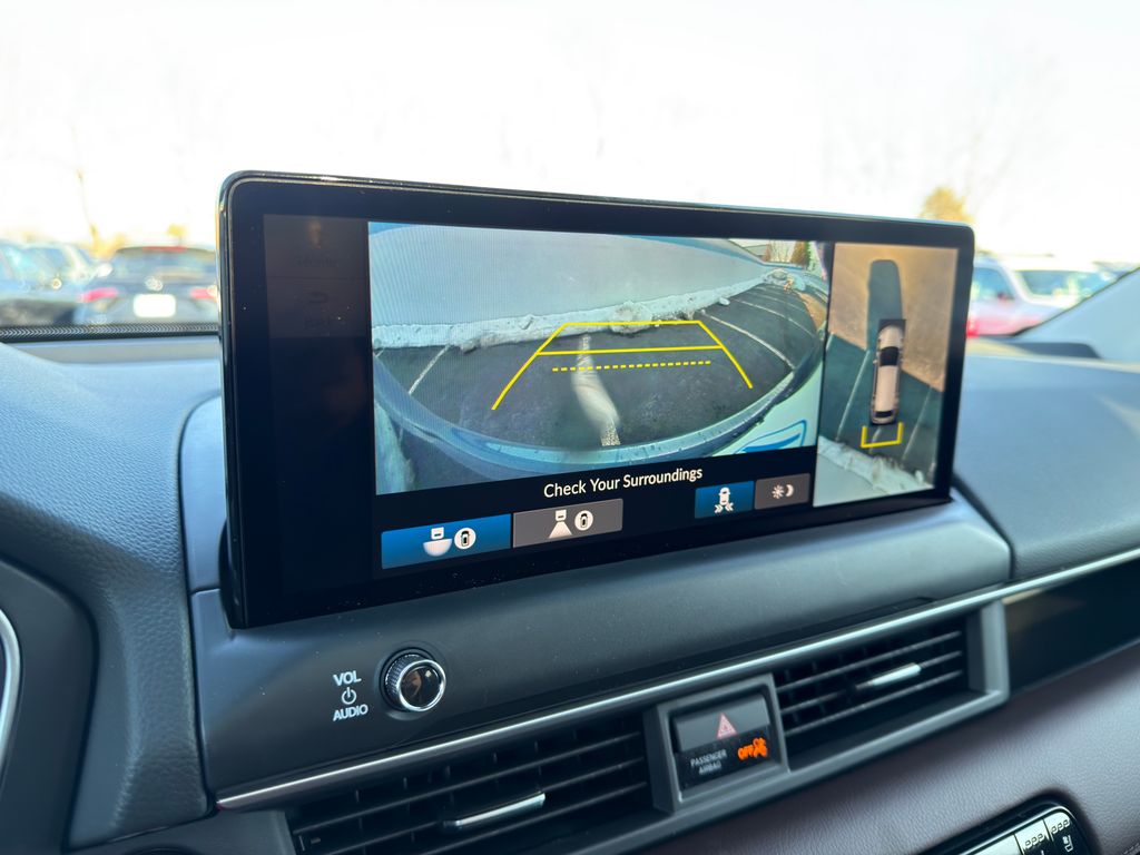 Thumbnail: 2026 Honda Pilot - 32