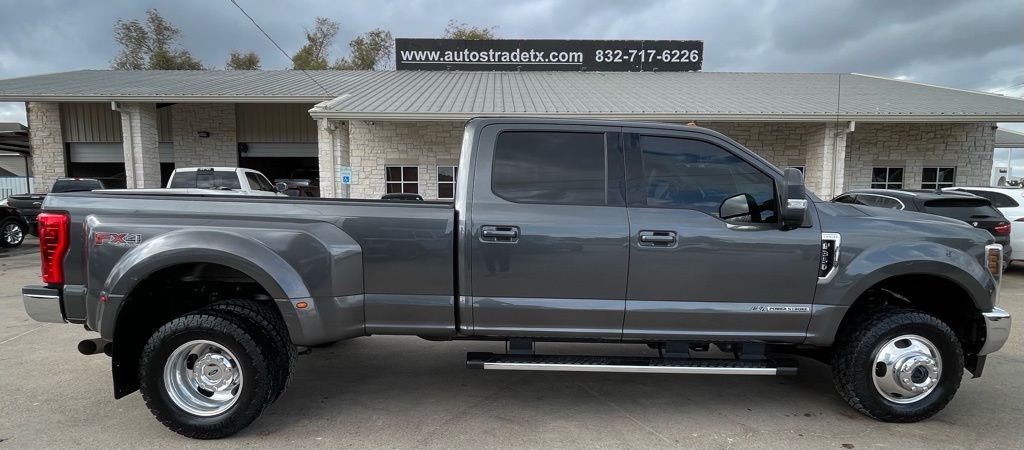 2019 Ford F-350SD Lariat - 6