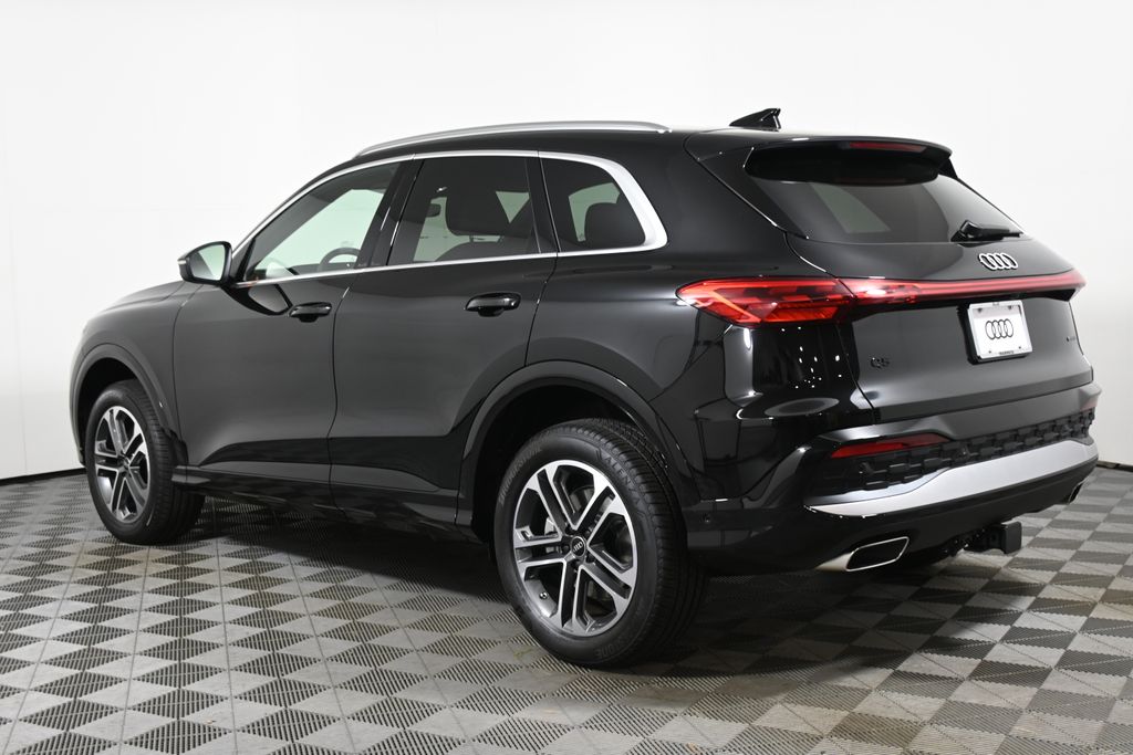 Thumbnail: 2025 Audi Q5 - 5