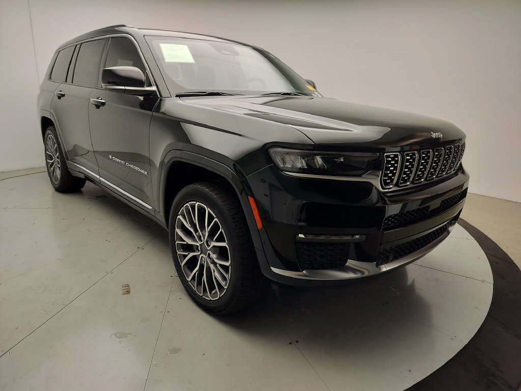Thumbnail: 2024 Jeep Grand Cherokee L - 3