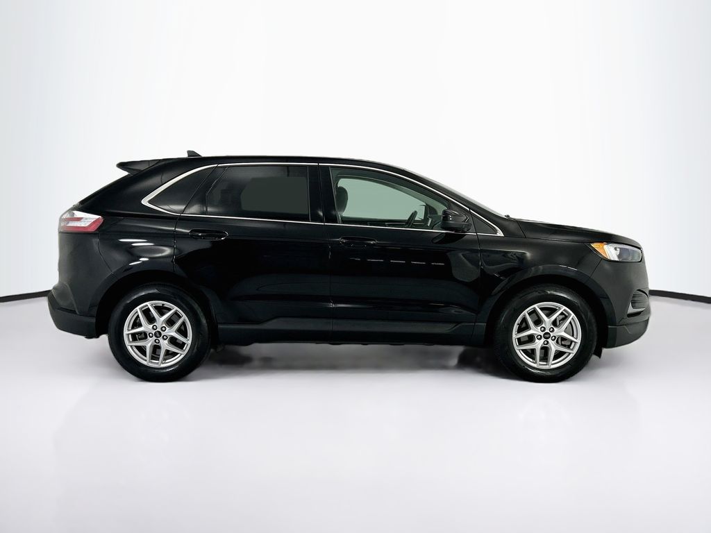 Thumbnail: 2024 Ford Edge - 4