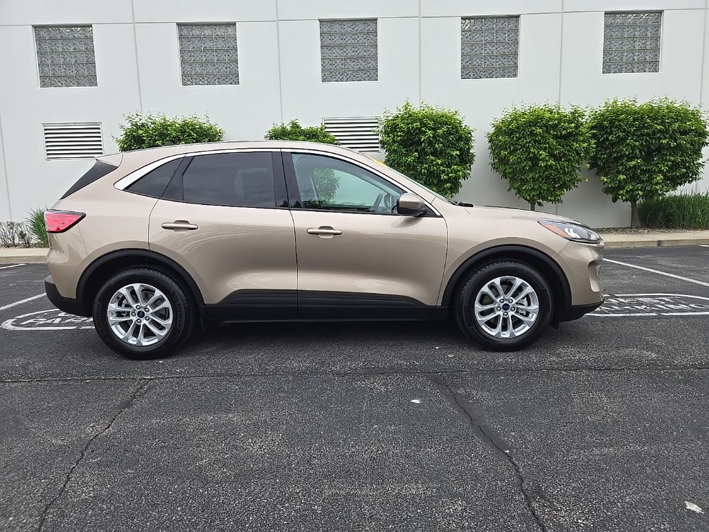 2021 Ford Escape SE 8
