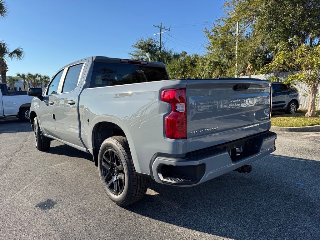 2025 Chevrolet Silverado 1500 Custom 6