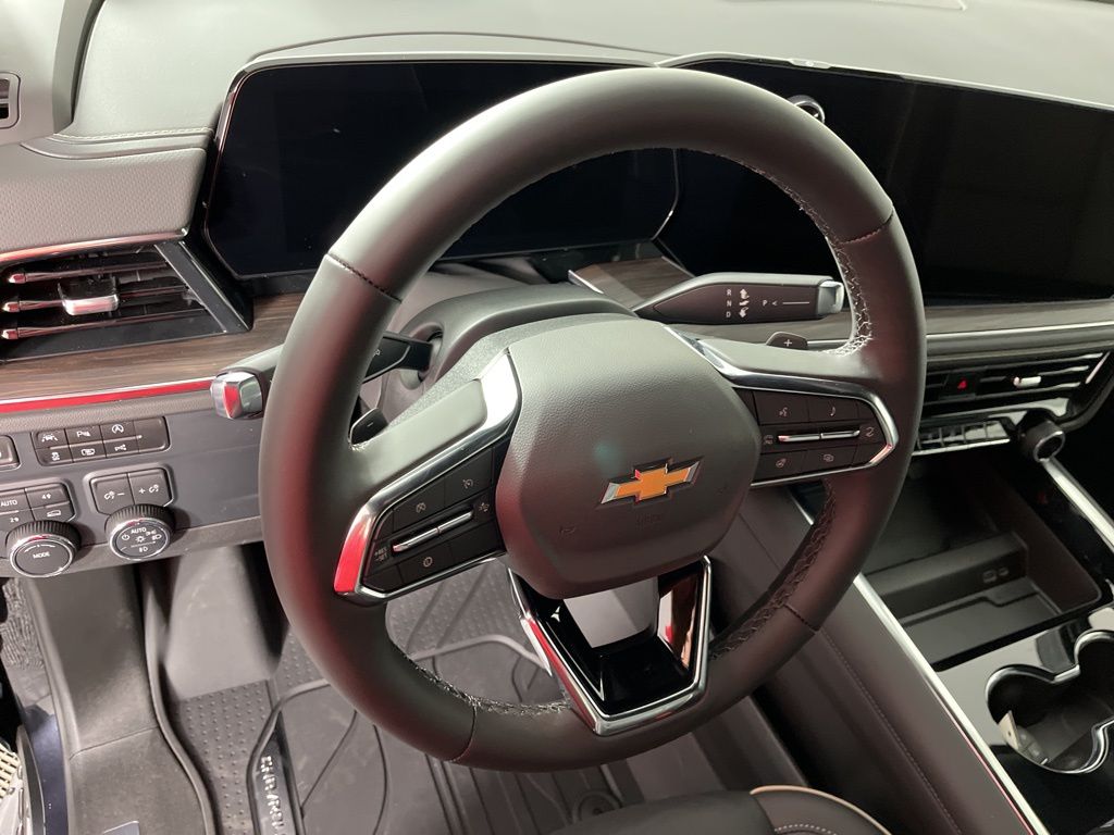2025 Chevrolet Suburban Premier 30