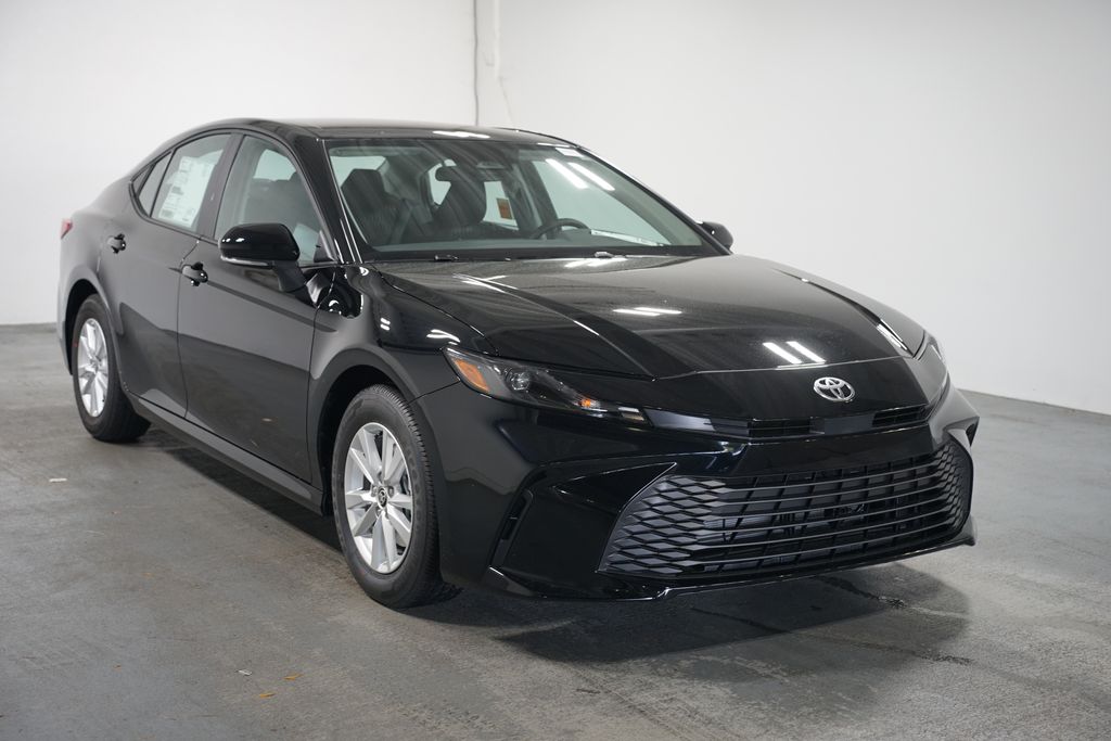 Thumbnail: 2025 Toyota Camry - 3