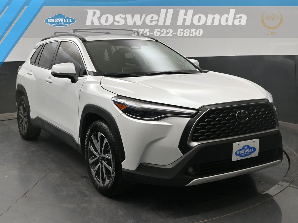  2024 Toyota Corolla Cross XLE AWD   