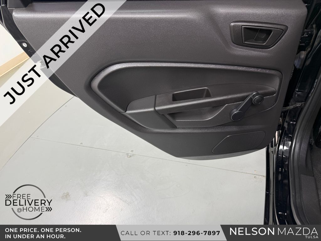 Used 2016 Black Ford S image 29