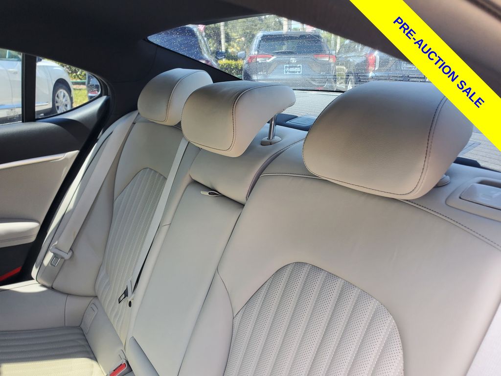 Used 2023 Genesis G70 Sedan