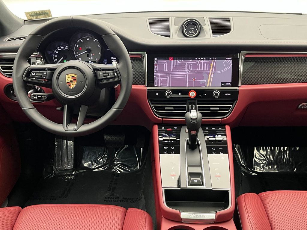 Thumbnail: 2026 Porsche Macan - 26