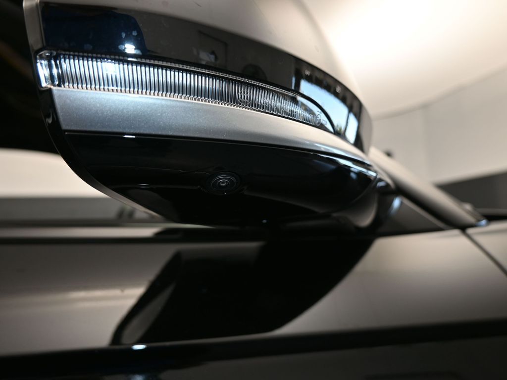 New 2025 Diamond Black Crystal Pearlcoat Jeep Summit image 44