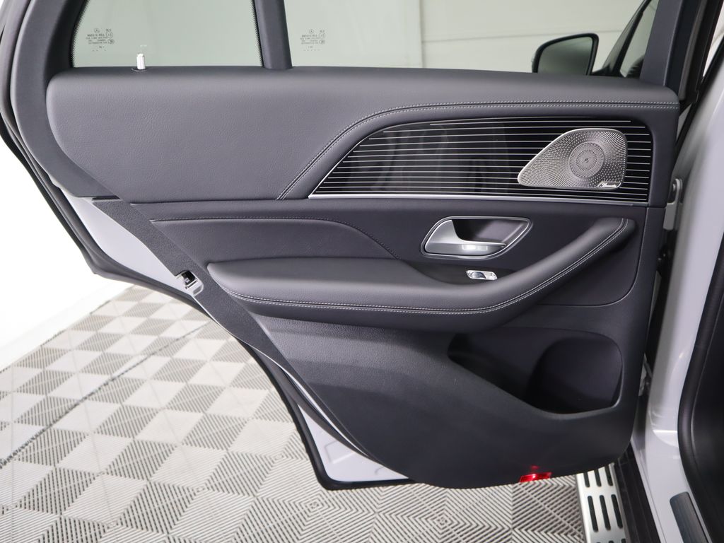 Thumbnail: 2026 Mercedes-Benz GLE - 28