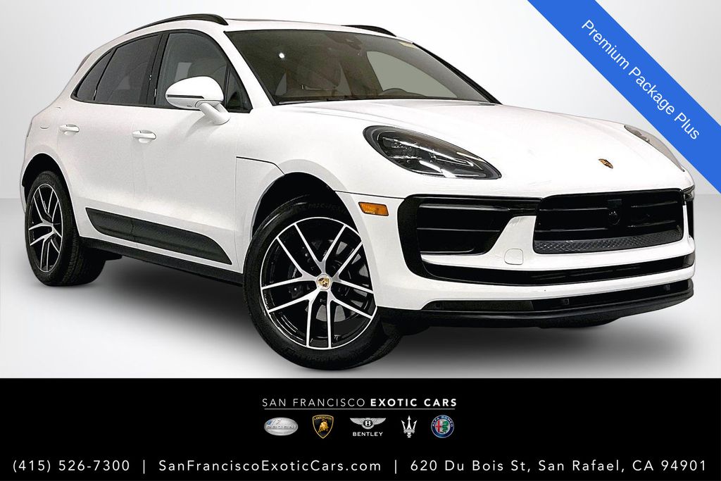 White 2025 Porsche Macan AWD SUV / Crossover All-Wheel Drive 7-Speed Automatic