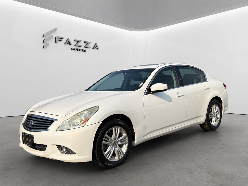 2011 INFINITI G25 x AWD