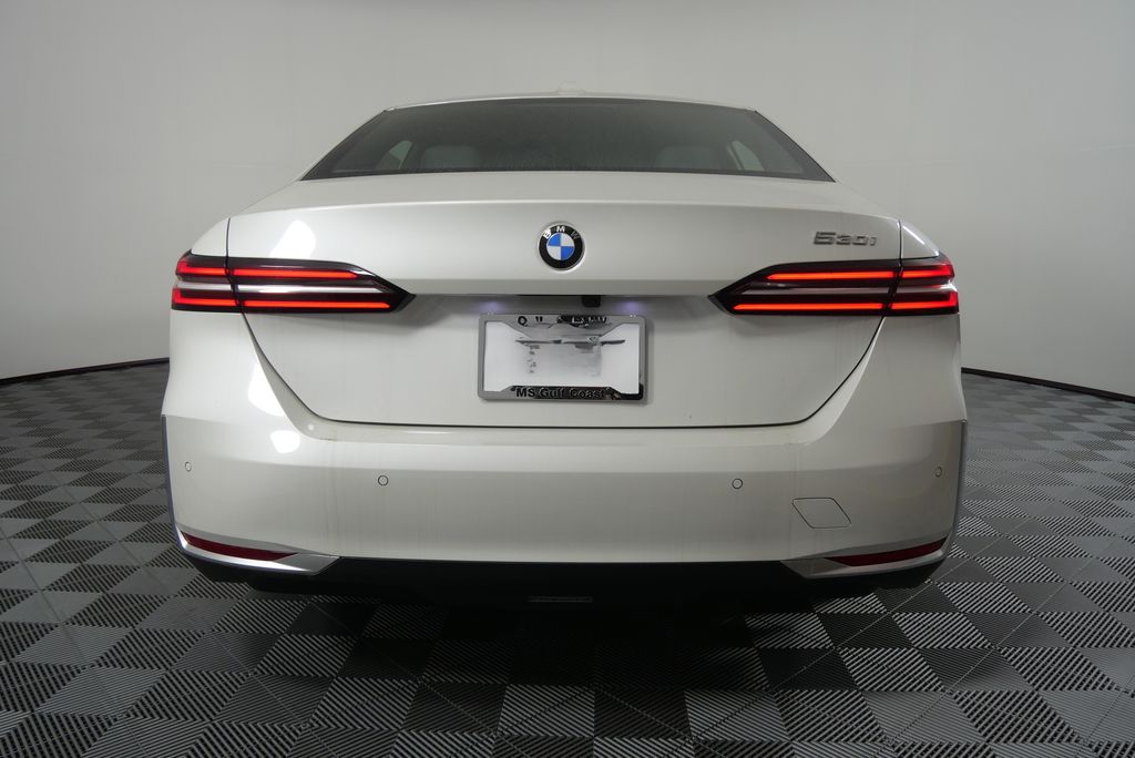 2025 BMW 5 Series 530i 4