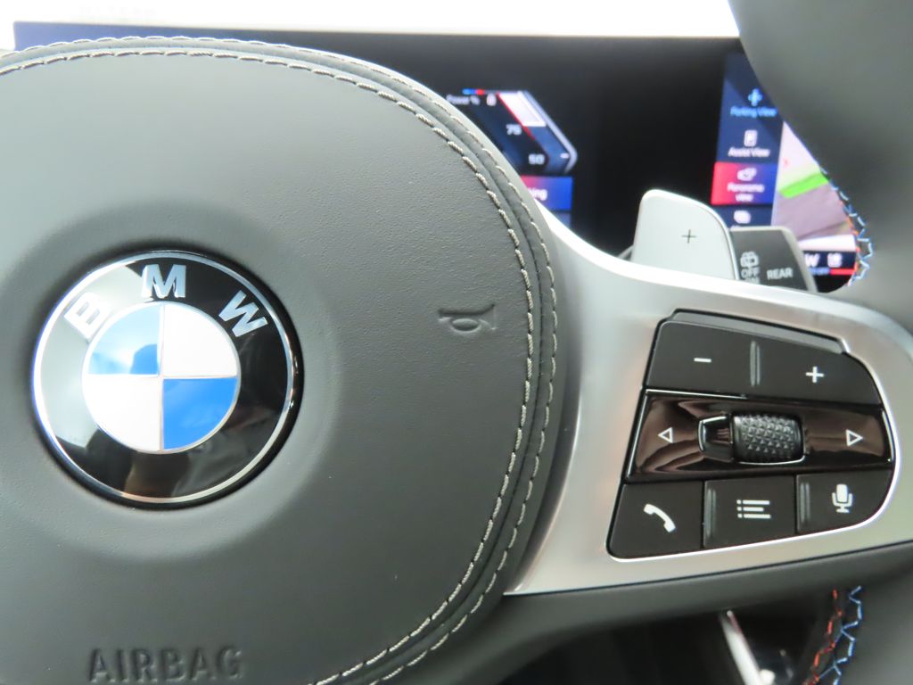 Thumbnail: 2026 BMW X5 - 12