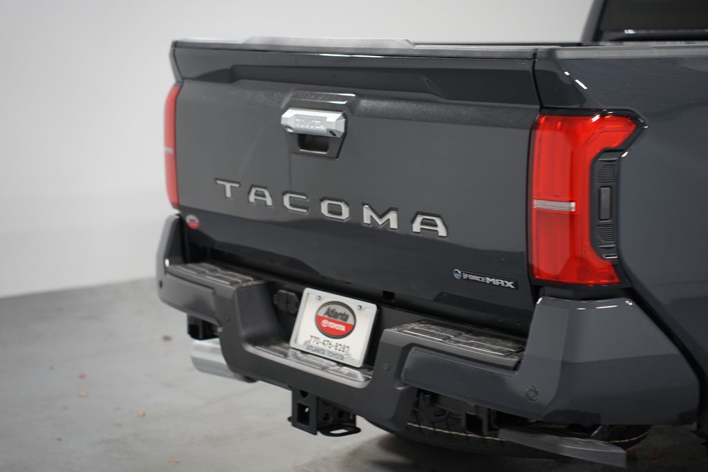 2025 Toyota Tacoma Limited 10