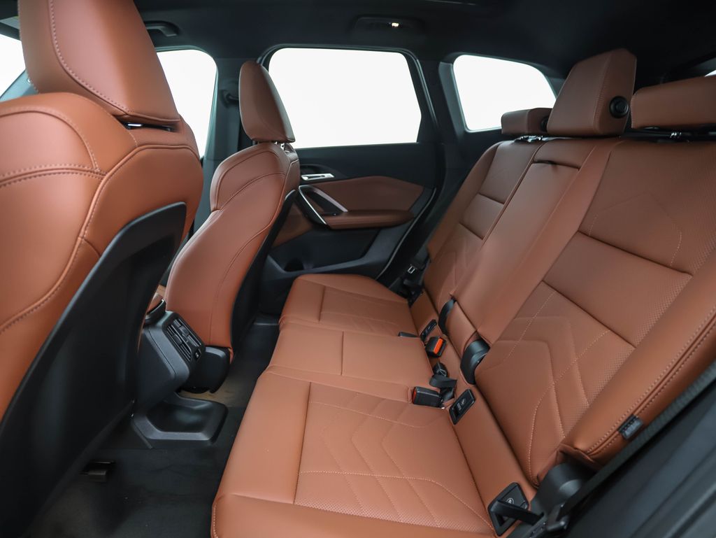 Thumbnail: 2026 BMW X1 - 21