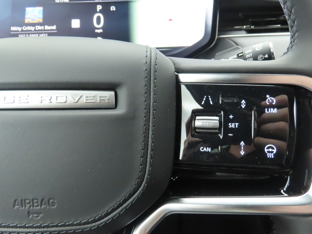 Thumbnail: 2025 Land Rover Range Rover Sport - 12