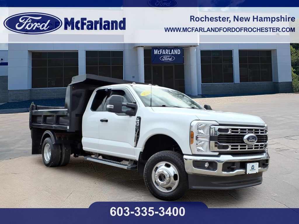 Oxford White 2024 Ford F-350 Super Duty Chassis Pickup Truck Four-Wheel Drive Automatic