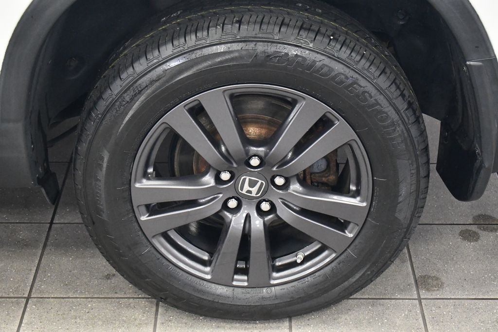 Thumbnail: 2019 Honda Ridgeline - 9