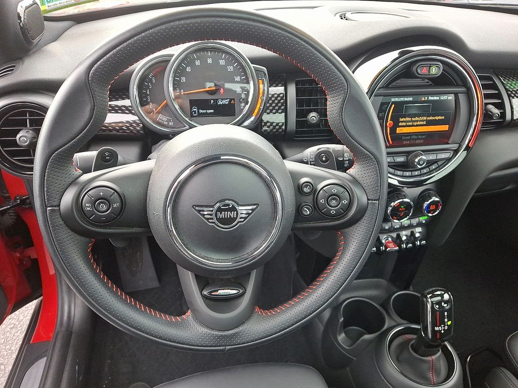 Thumbnail: 2020 MINI Cooper - 11