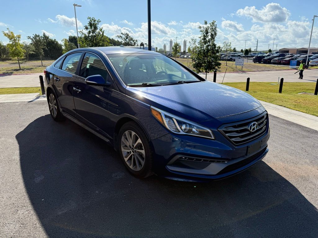 Thumbnail: 2015 Hyundai Sonata - 3