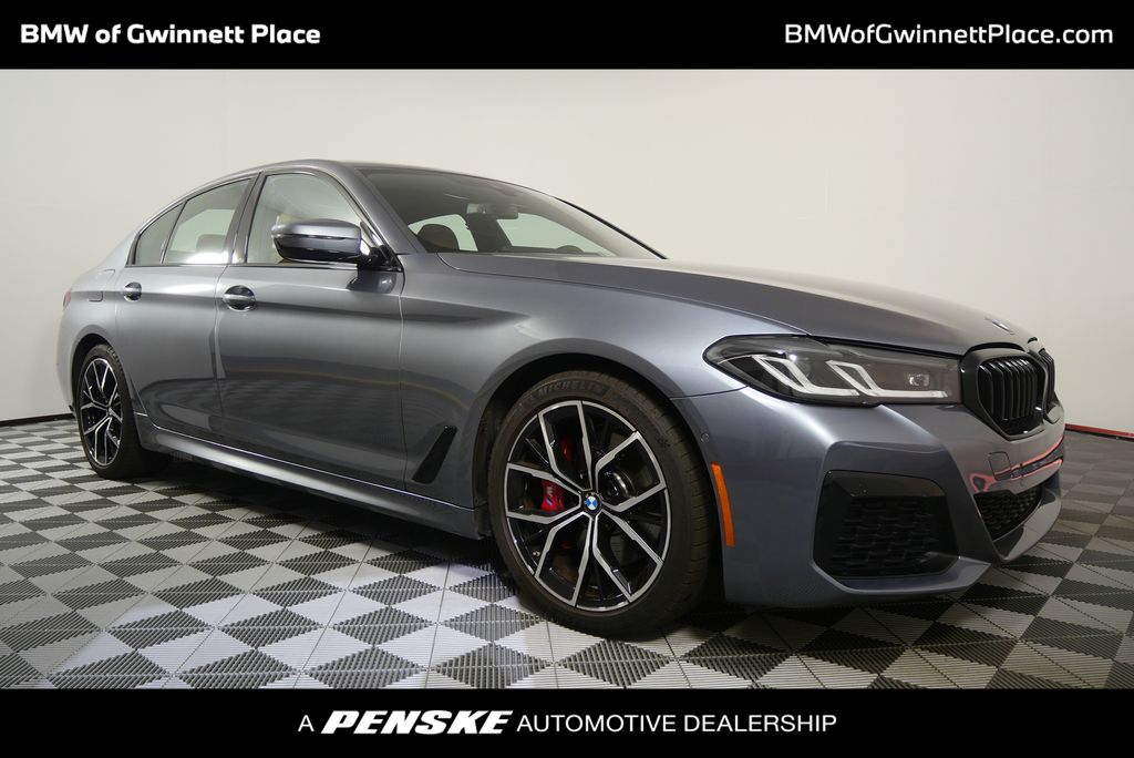 2022 BMW 5 Series 530i Hero Image