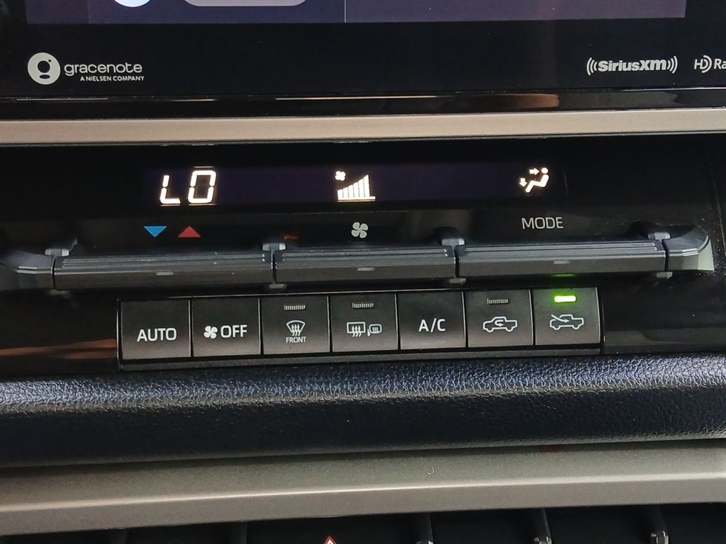 Used Car 2022 Toyota Tundra  Sr5 For Sale Under $35,000 In Austin, Texas