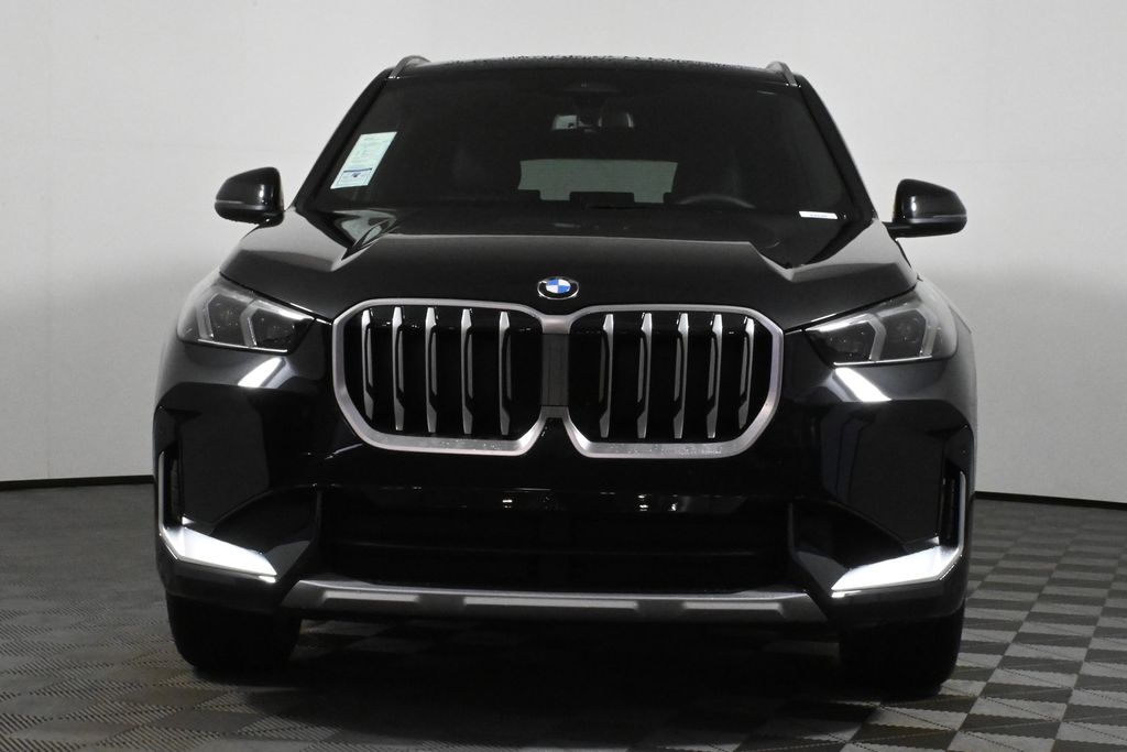 2025 BMW X1 xDrive28i 10