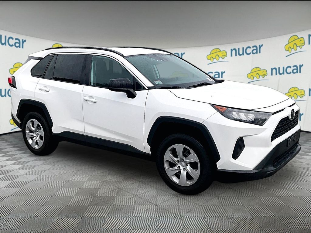2021 Toyota RAV4 — photo 1