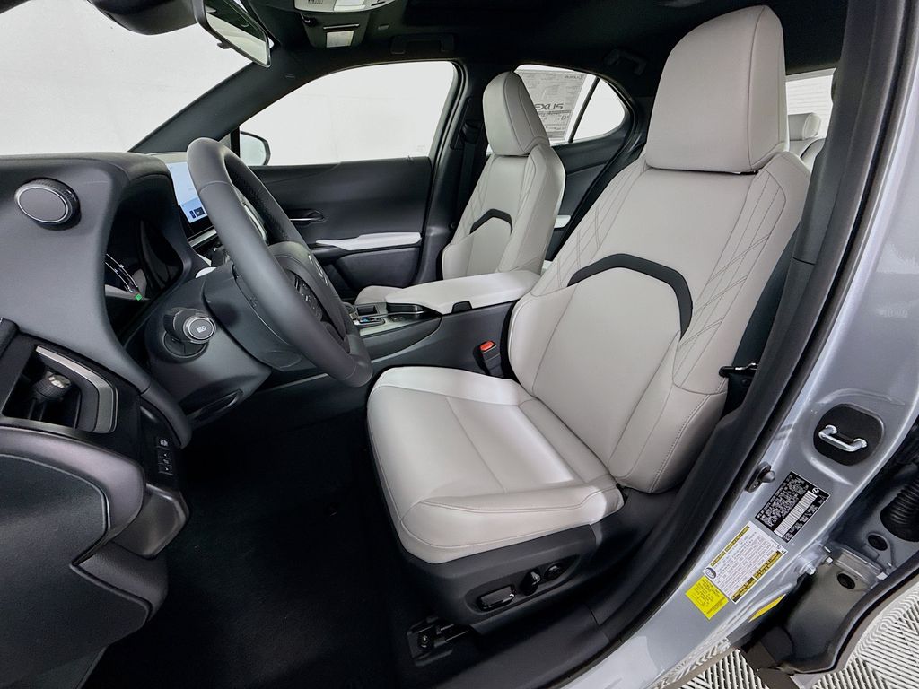 Thumbnail: 2026 Lexus UX - 16