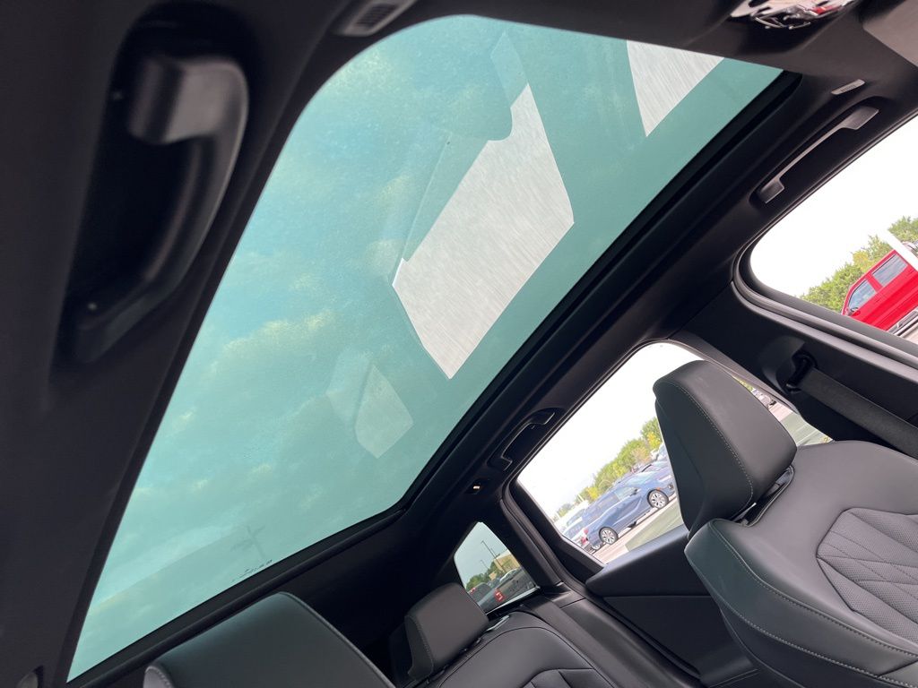 Thumbnail: 2025 BMW X3 - 31