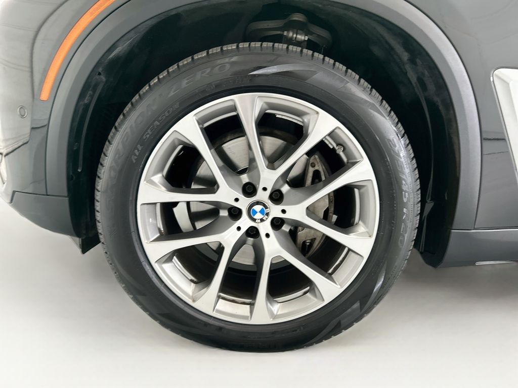 Thumbnail: 2024 BMW X5 - 29