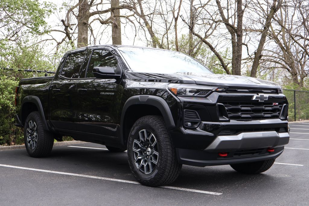 2023 Chevrolet Colorado Z71 12