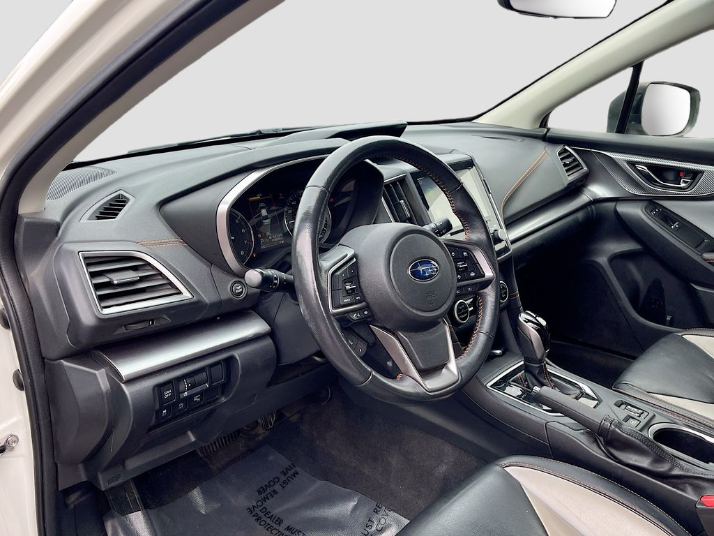 Used 2021 White Subaru Limited image 9