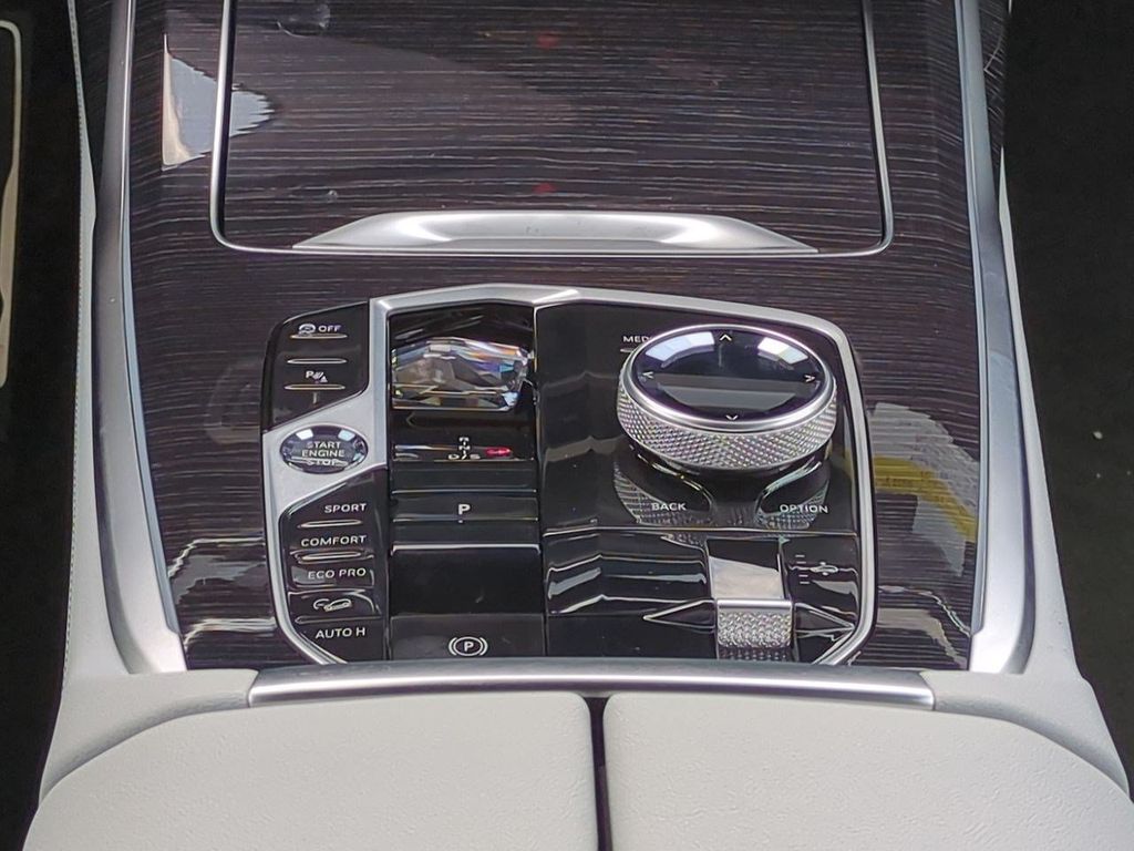 New 2027 Black BMW xDrive40i image 19