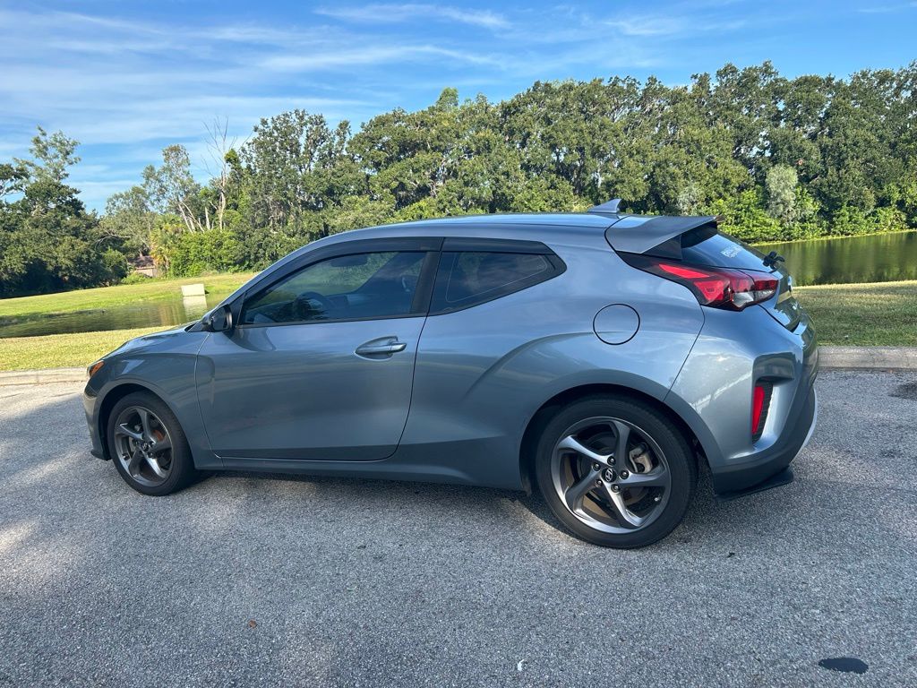 Thumbnail: 2019 Hyundai Veloster - 3
