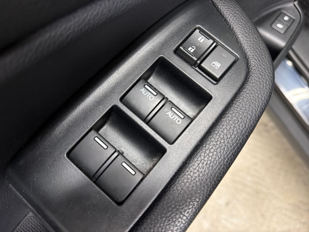 Used 2022  Honda Black Edition image 16