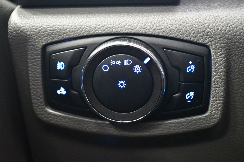 Thumbnail: 2019 Ford F-150 - 12