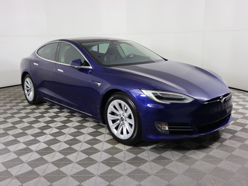 Thumbnail: 2018 Tesla Model S - 3