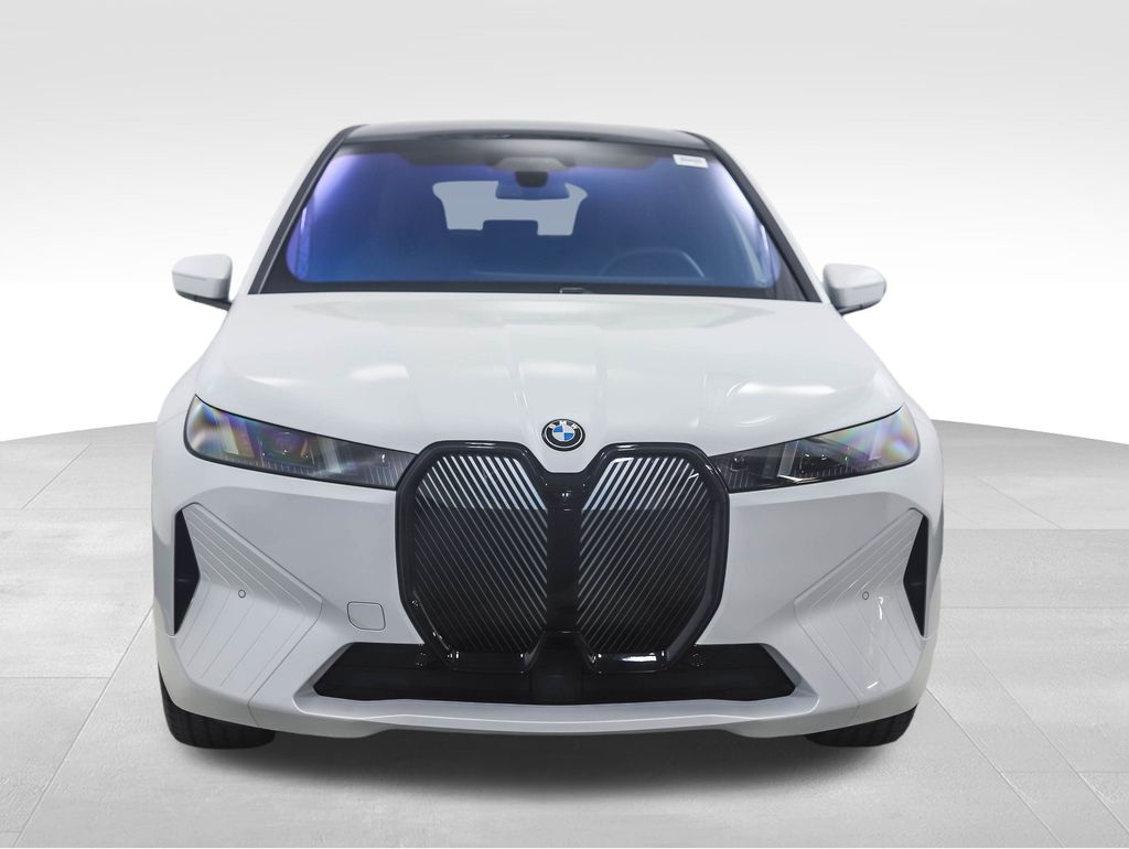 2026 BMW iX  8