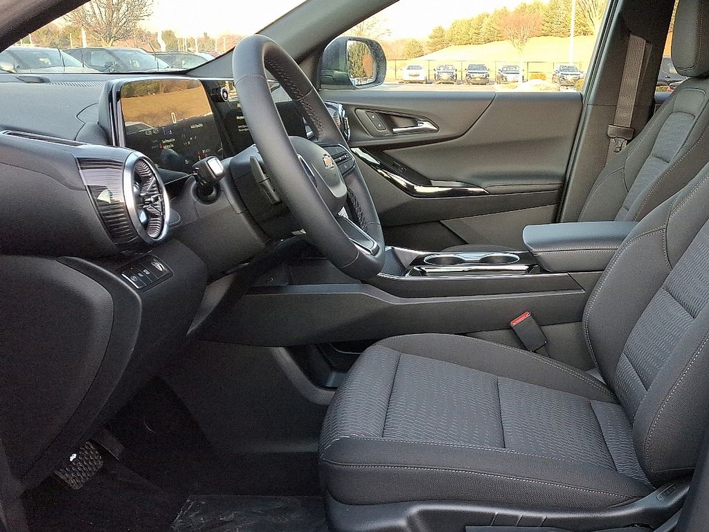 2025 Chevrolet Equinox LT 7