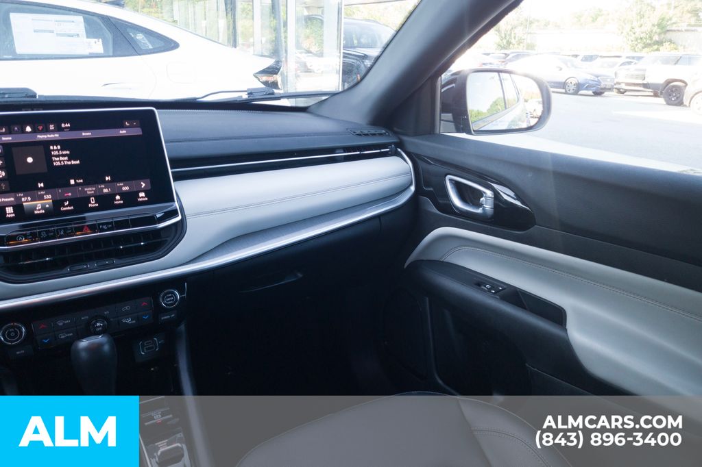 Used 2025 Blue Jeep Limited image 18