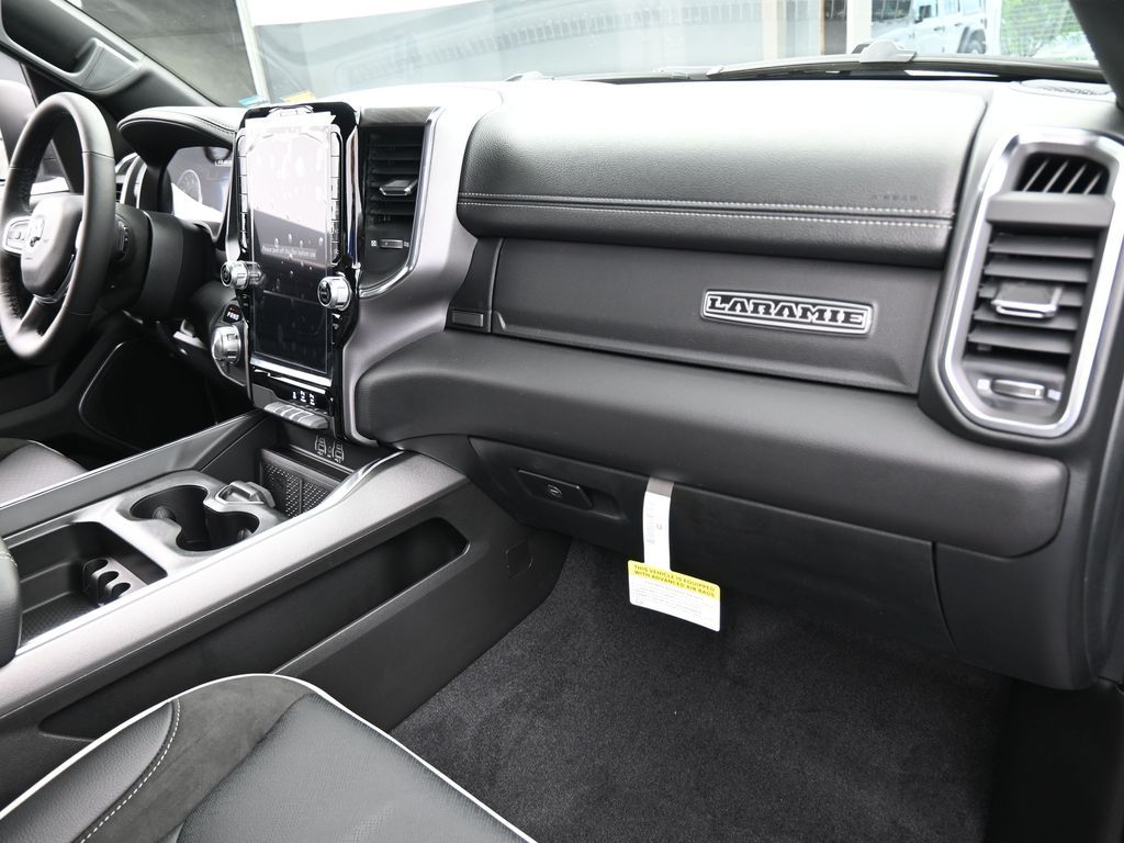 New 2026 Bright White Clearcoat Ram Laramie image 39