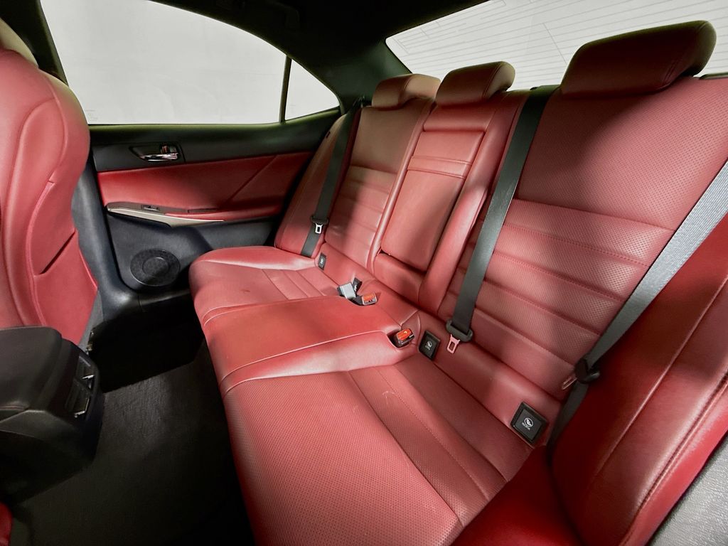 Thumbnail: 2015 Lexus IS - 25