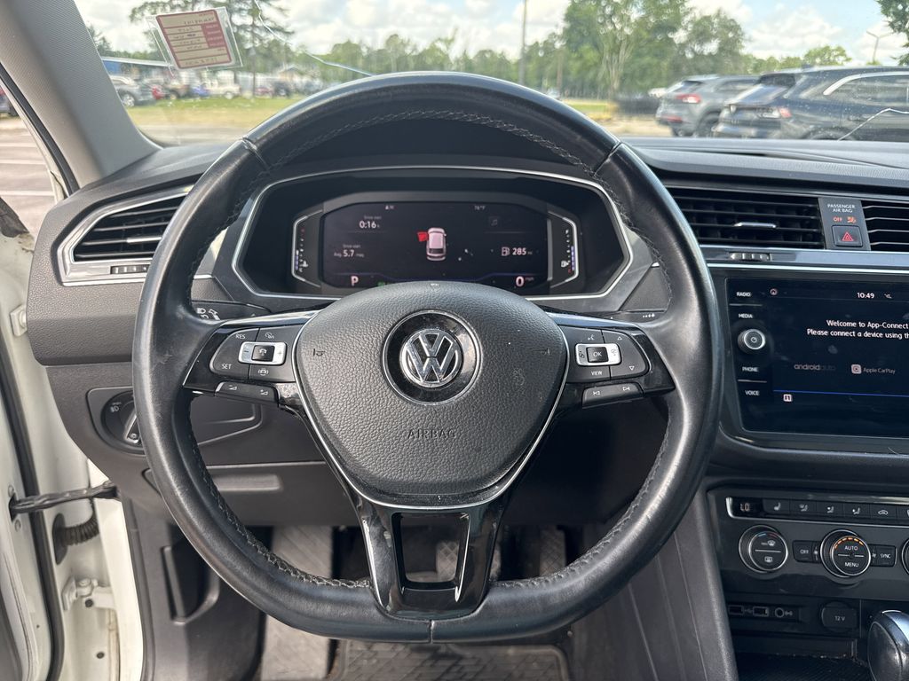 2019 Volkswagen Tiguan 2.0T SEL White at Bravo Nissan